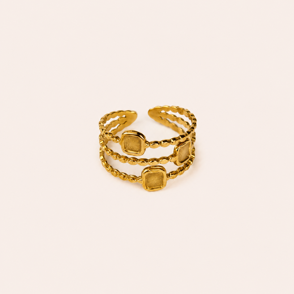Nefertari Ring