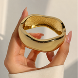 Cove Bangle