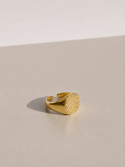 Isis Ring
