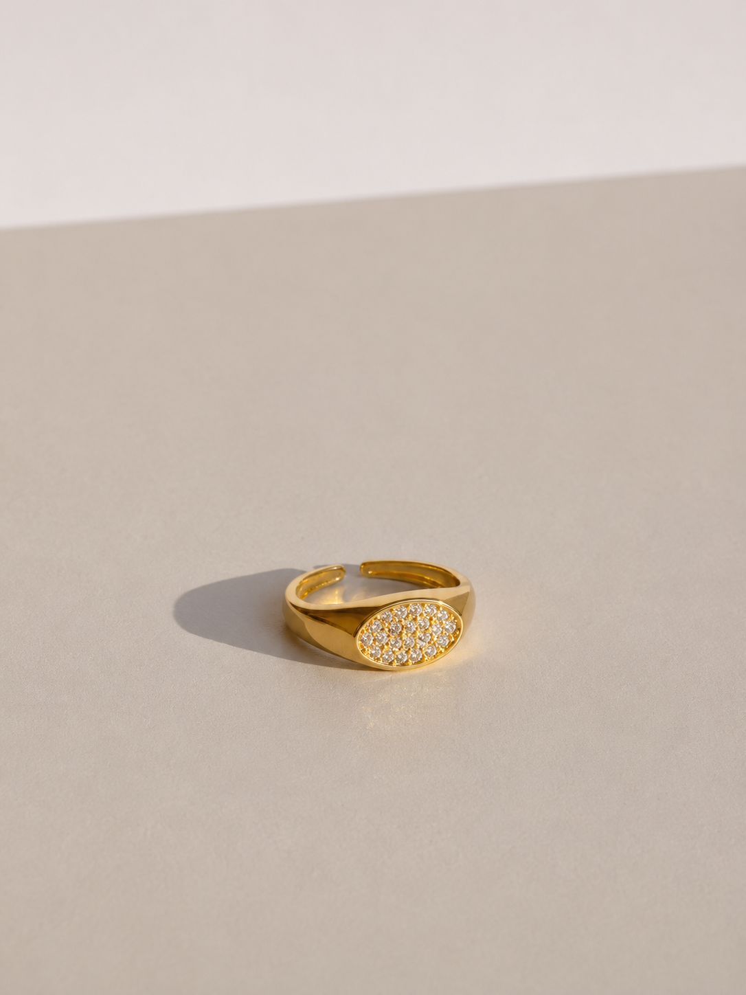 Nefertiti Ring